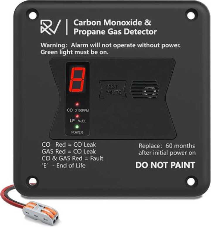 How do you reset an RV propane alarm?