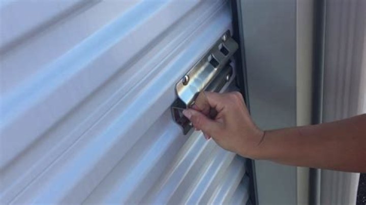 How To Open A Storage Unit Door