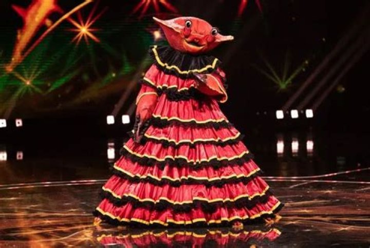 masked singer crab